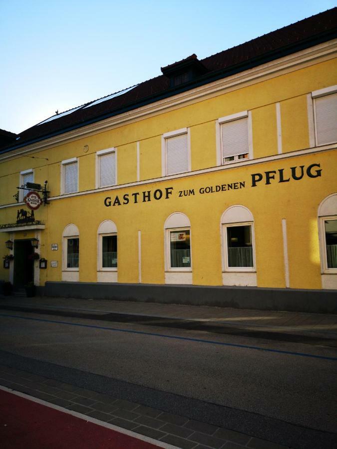 Gasthof Zum Goldenen Pflug Амштеттен Екстер'єр фото